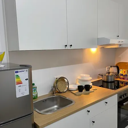 Place to sleep - Kassel: Direkt an der Uni Exterior foto